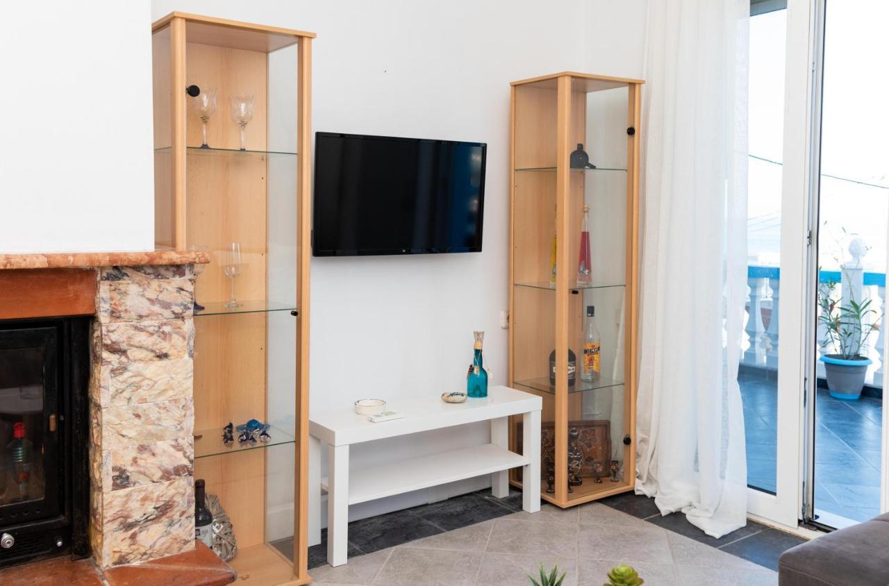 Dimitras Luxus House Apartment Archangelos  Ngoại thất bức ảnh